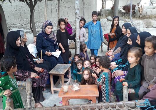 group of Afghan women and children