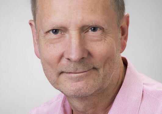 Portrettfoto Håkon Hofstad