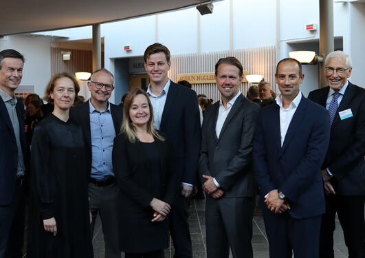 Photo of the lecturers and representatives from the Norwegian Tax Authorities.