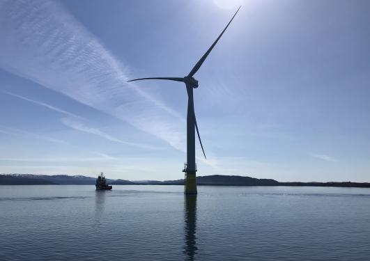 Flytende havvindturbin