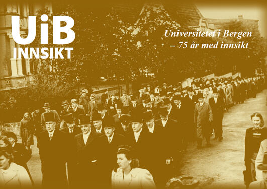 Akademisk prosesjon ved grunnstensnedleggelsen til Universitetet i Bergen i 1946. 