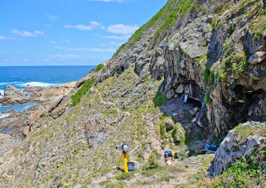 Blombos Exterior