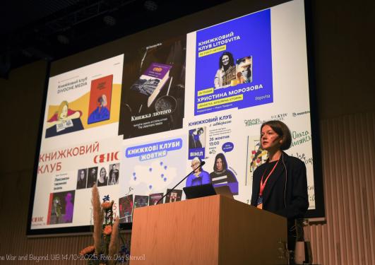 Bohdana Neborak holder keynote på konferansen.