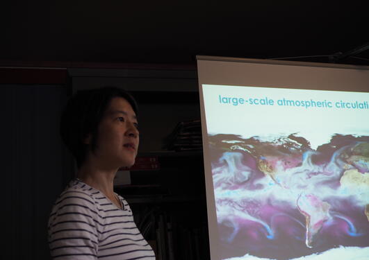 Camille Li lecturing about atmospheric circulation