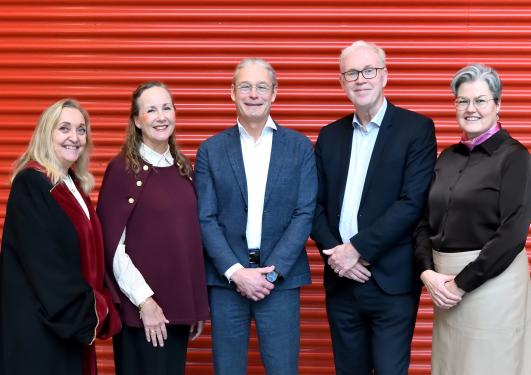 Foto av komite, kandidat og custos