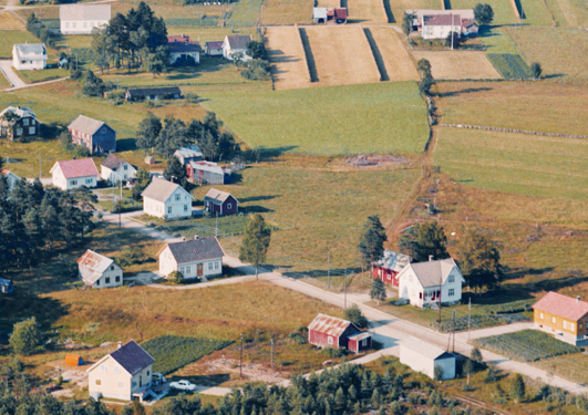 Flyfoto av Konsmo i Audnedal kommune