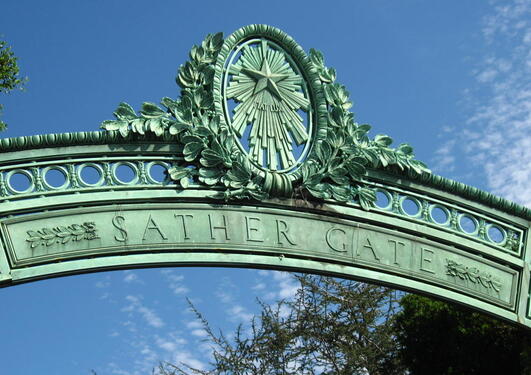 Entrance to Peder Saether Center