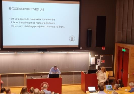 Dialogkonferansen presentasjon i auditoriet Egget 