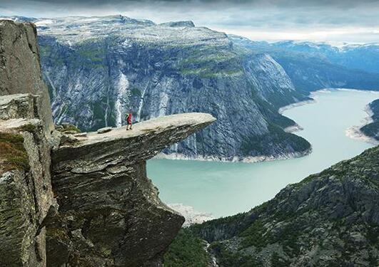 Trolltunga