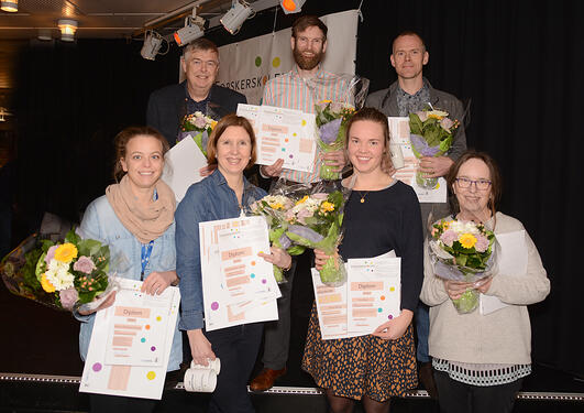 Happy winners of Resarch Presentations 2015