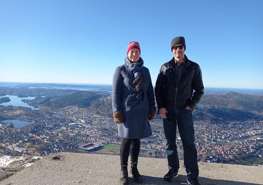 Host Inari Kursula and speaker Herwig Schüler on top of Mount Ulriken