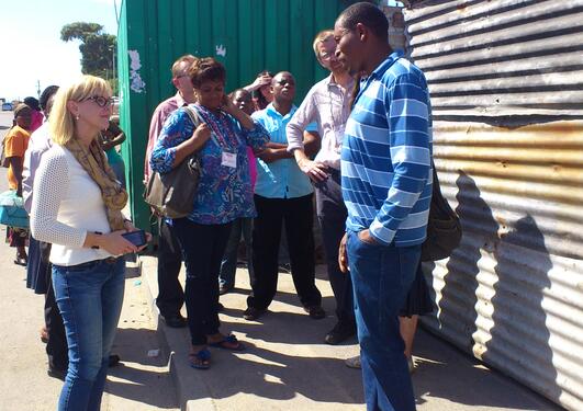 WUN participants - visit to Grave Pond