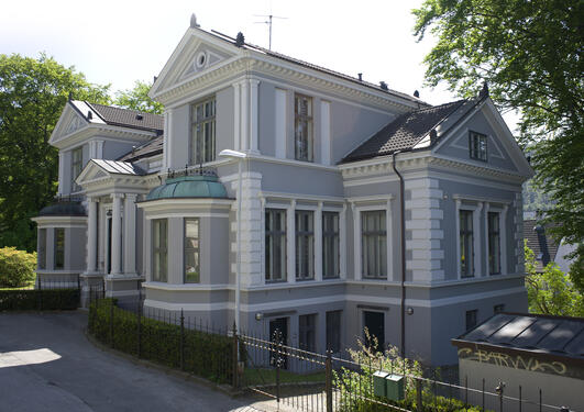 Villaveien 9, Knut Fægris husFoto: Irene HeggstadCopyright: UiB.