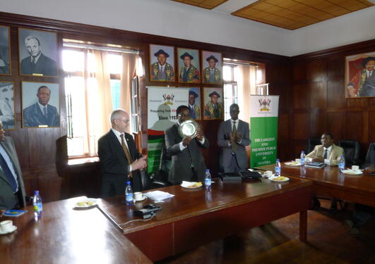 BROAD COLLABORATIONS: Rector Sigmund Grønmo used his trip to three East African countries in February 2013, to discuss increased collaboration with UiB’s partners. Here he meets Vice Chancellor of Makerere University, John Ddumba-Ssentamu (centre), upon a
