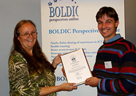 Åse Johnsen ved Institutt for fremmedspråk mottok Boldic Award-prisen tirsdag...