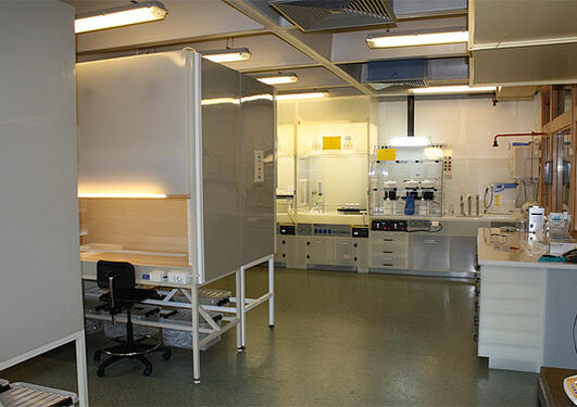 Clean lab Facilities