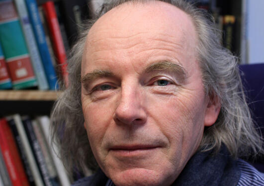 Professor Terje Tvedt ved Institutt for geografi er forfatter av boken "Nilen...