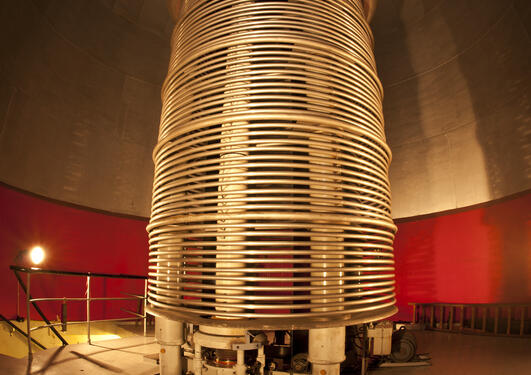 Van de Graa$-generator ,Betatronen....